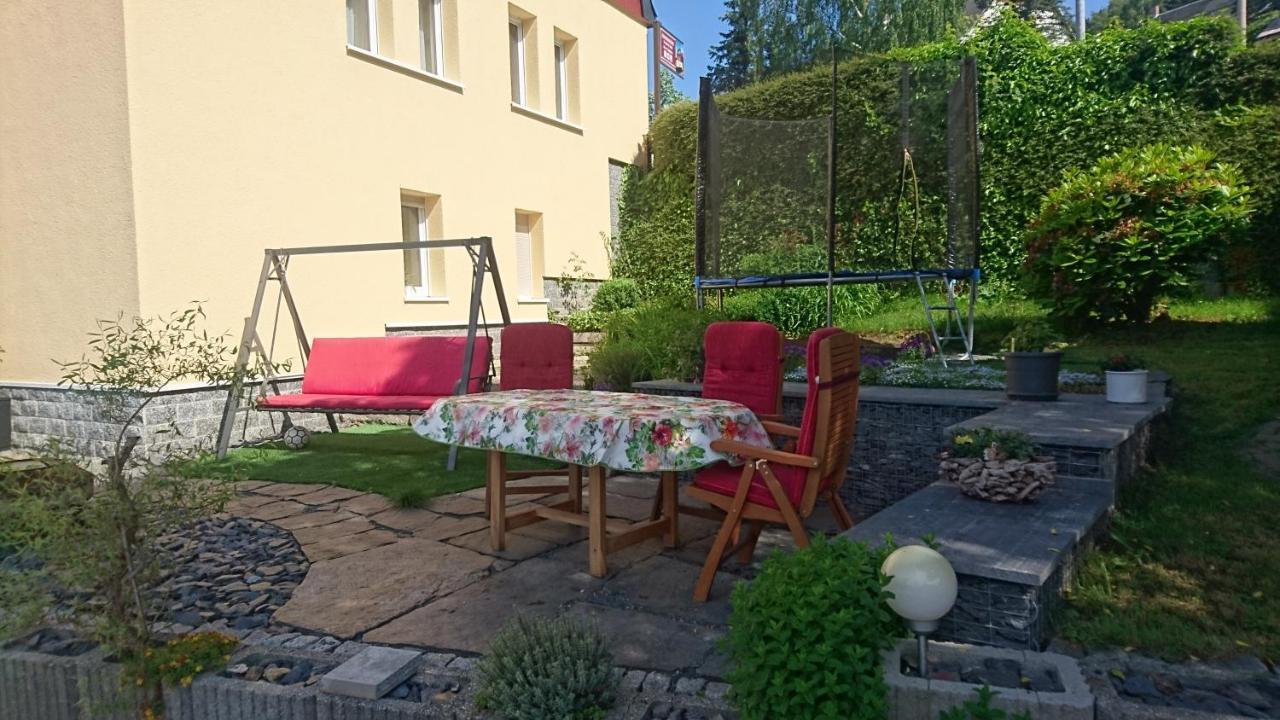 Ferienwohnung Mit Garten Und Spielplatz Klingenthal Εξωτερικό φωτογραφία
